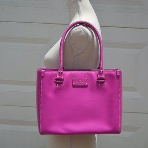 Kate Spade pink Welleslay Quinn Leather Purse